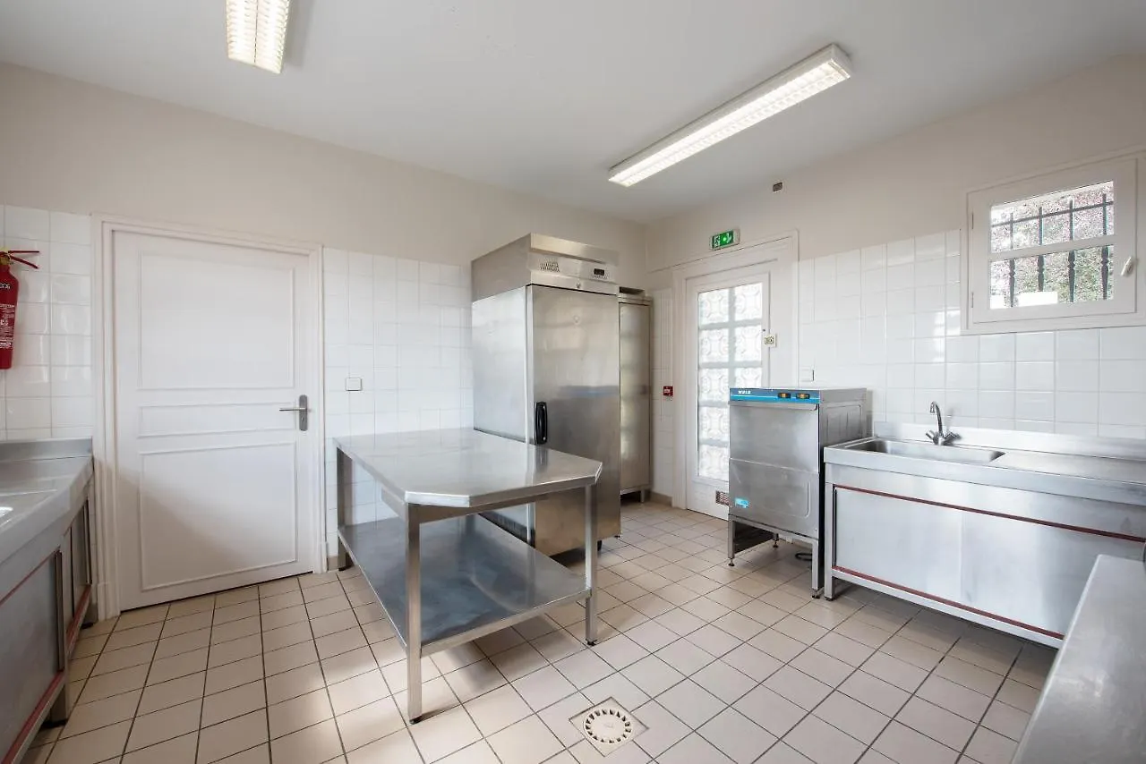 -Maison Calmels-Pmr-7 Chambres Et 7 Sdb - Proche Albi Carmaux Vakantiehuis