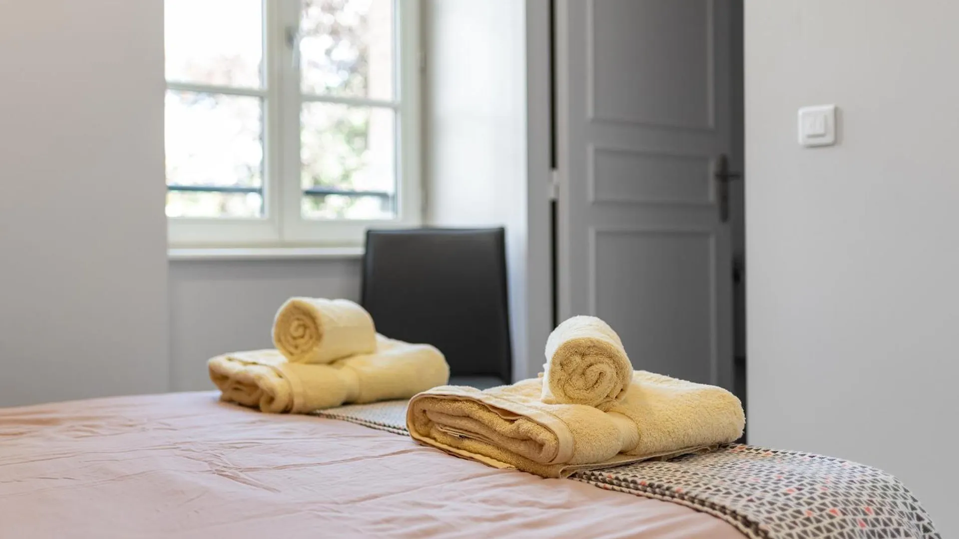 Vakantiehuis -Maison Calmels-Pmr-7 Chambres Et 7 Sdb - Proche Albi Carmaux