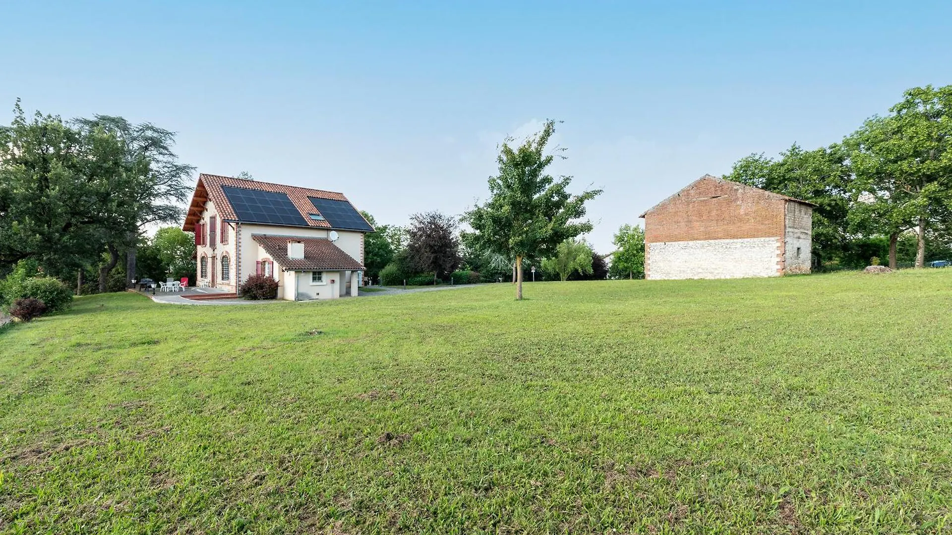 -Maison Calmels-Pmr-7 Chambres Et 7 Sdb - Proche Albi Carmaux 0*,  Frankrijk